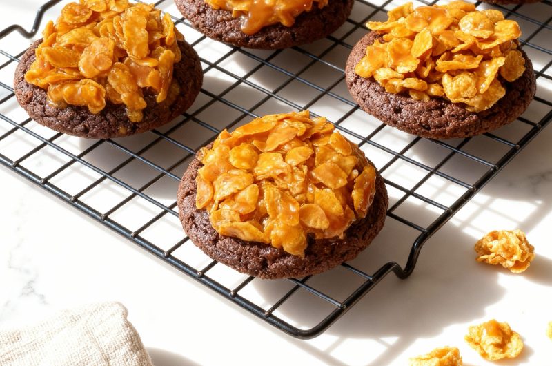 Caramel Cornflake Cookies