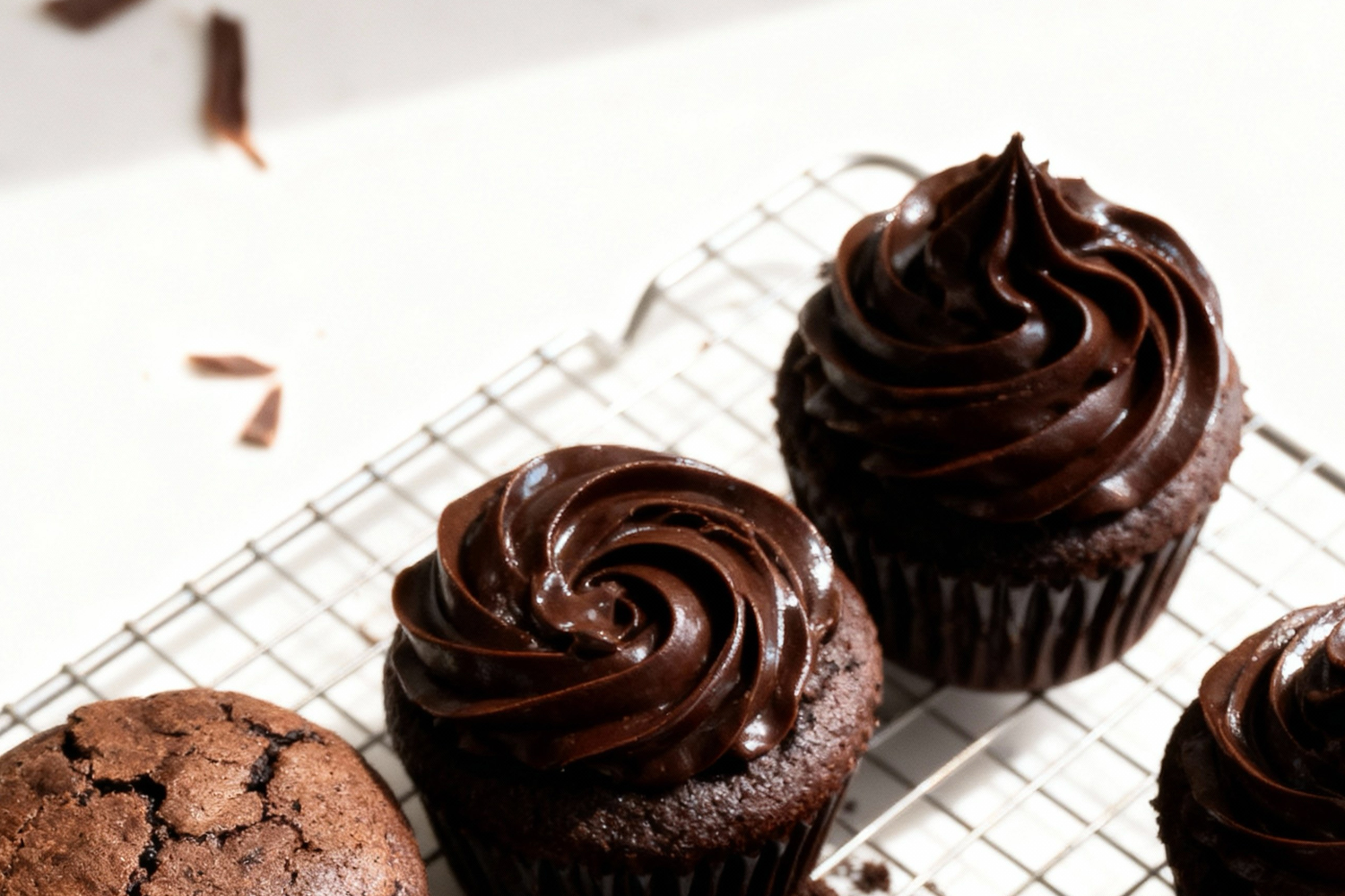 chocolate-blackout-cupcakes-featured-image