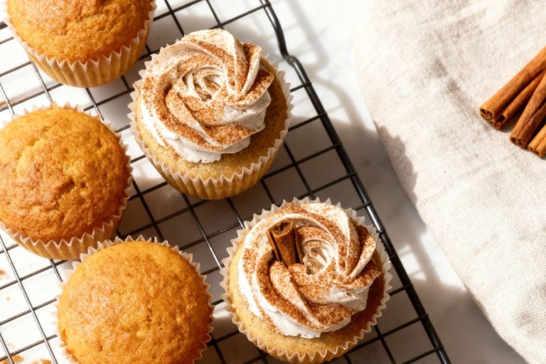 cinnamon-cupcakes-featured-image