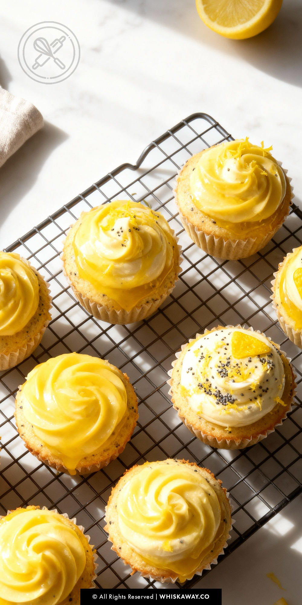 lemon-poppy-seed-cupcakes_01