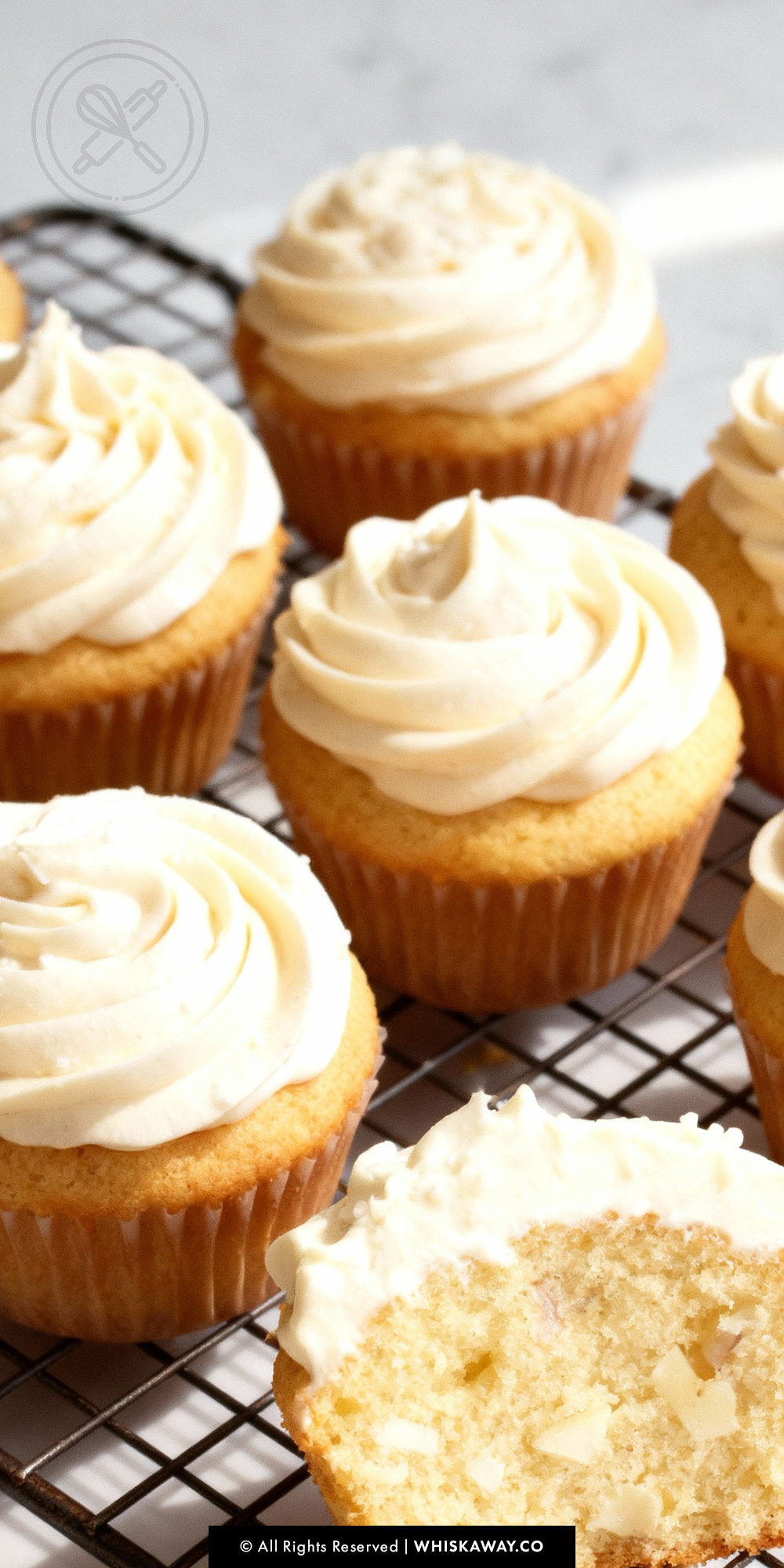 white-chocolate-cupcake_01