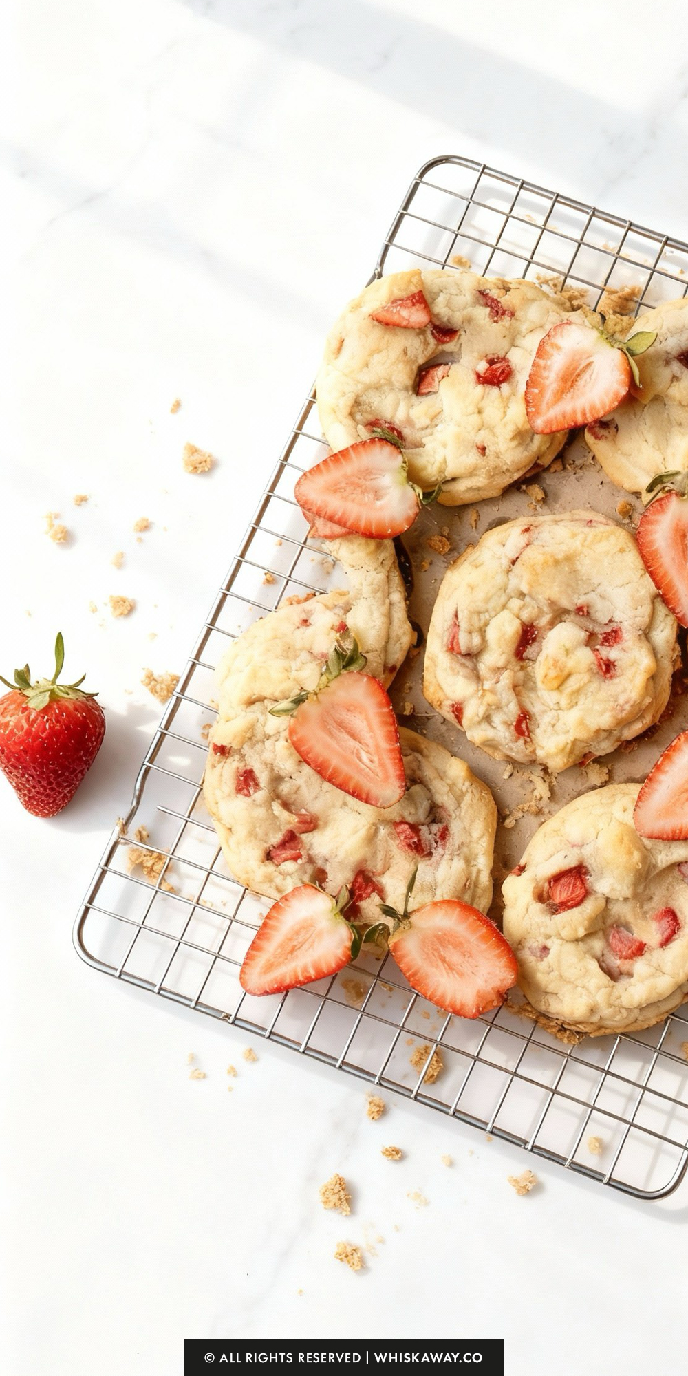 Strawberry Cheesecake Cookies