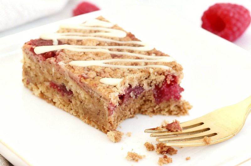 Raspberry White Chocolate Oat Bars