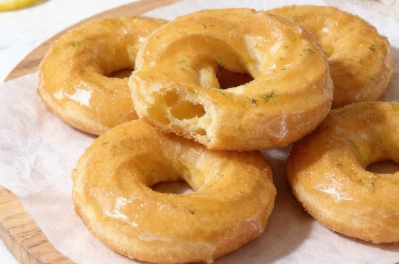 Glazed Cruller Donuts