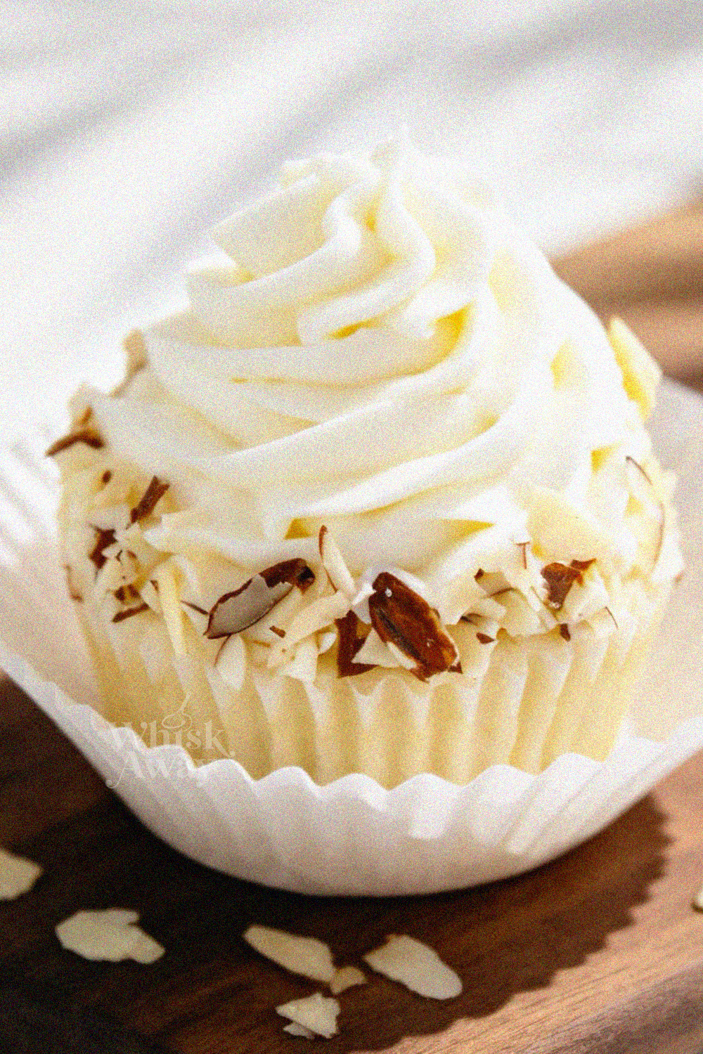 Almond Amaretto Cupcakes