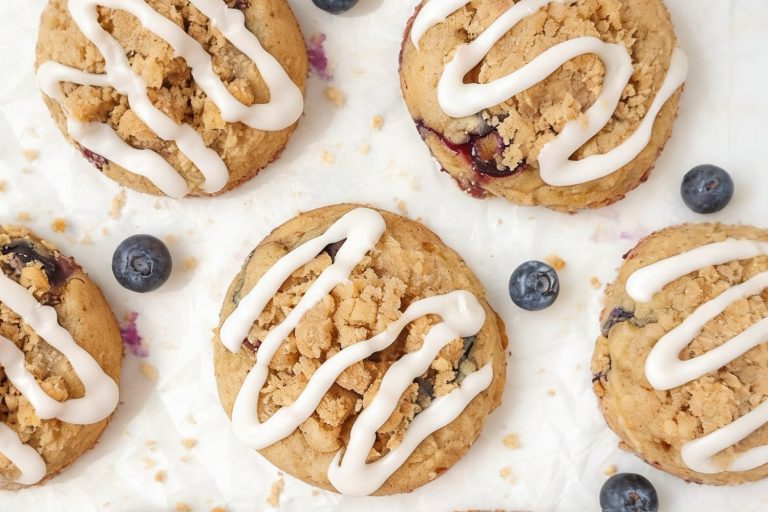 Blueberry Crumb Cookies