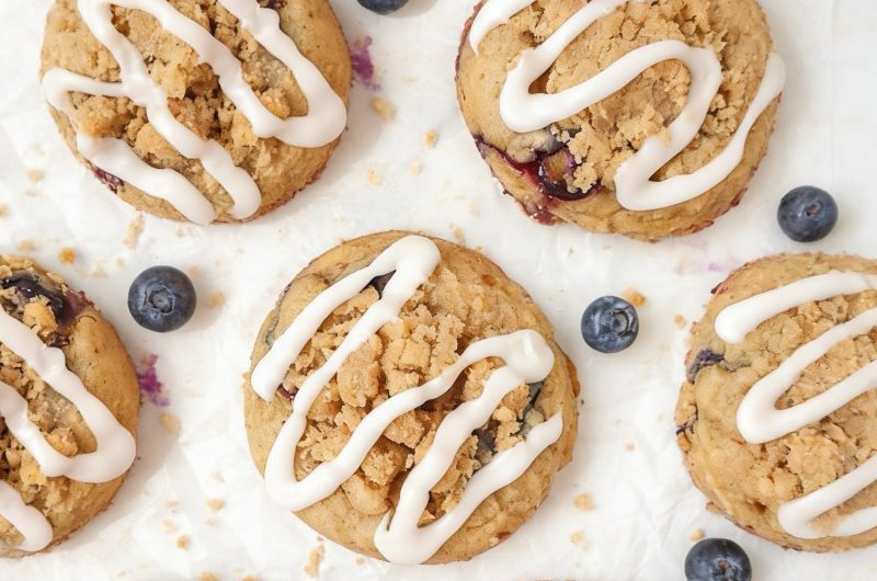 Blueberry Crumb Cookies