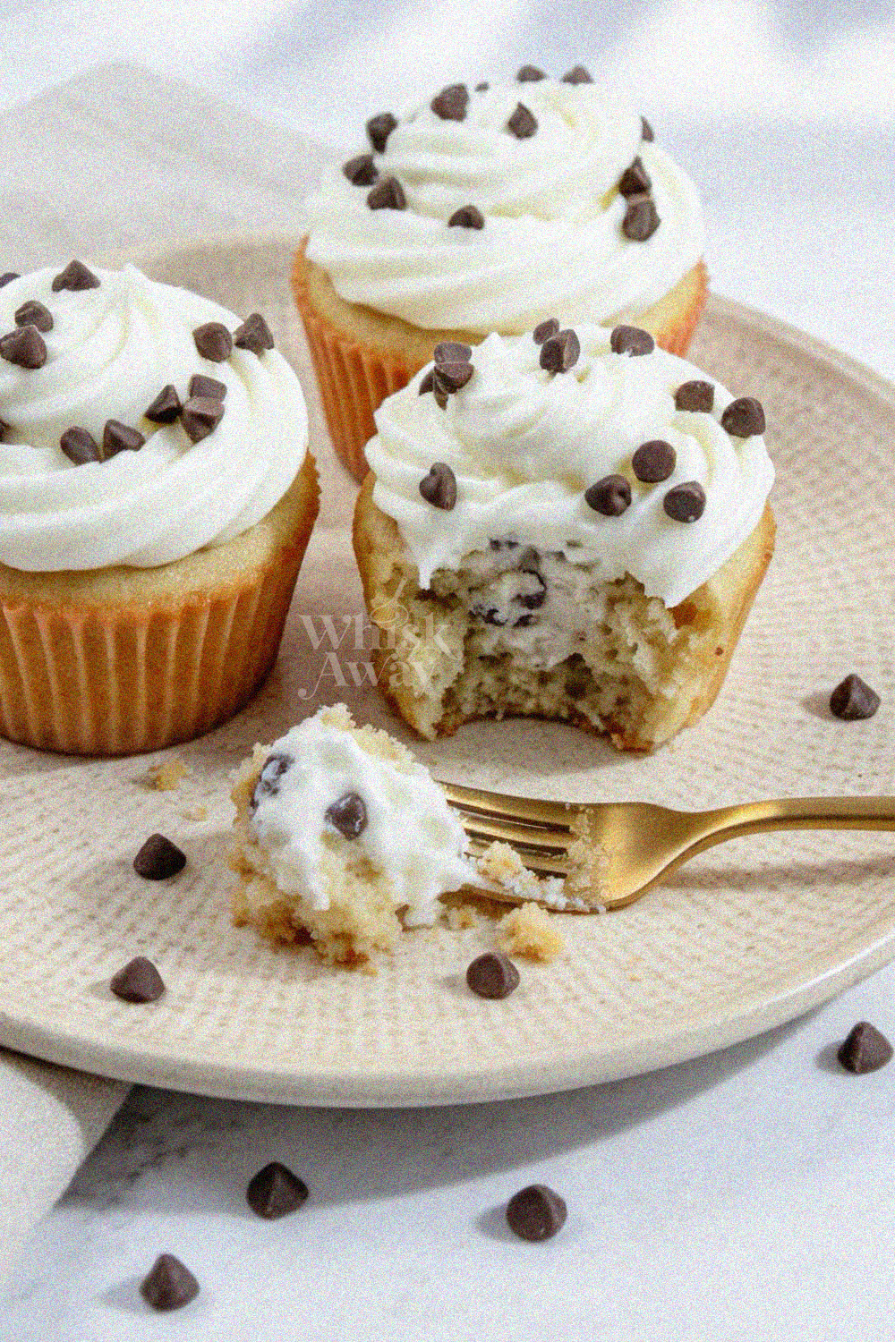 Cannoli Cupcakes