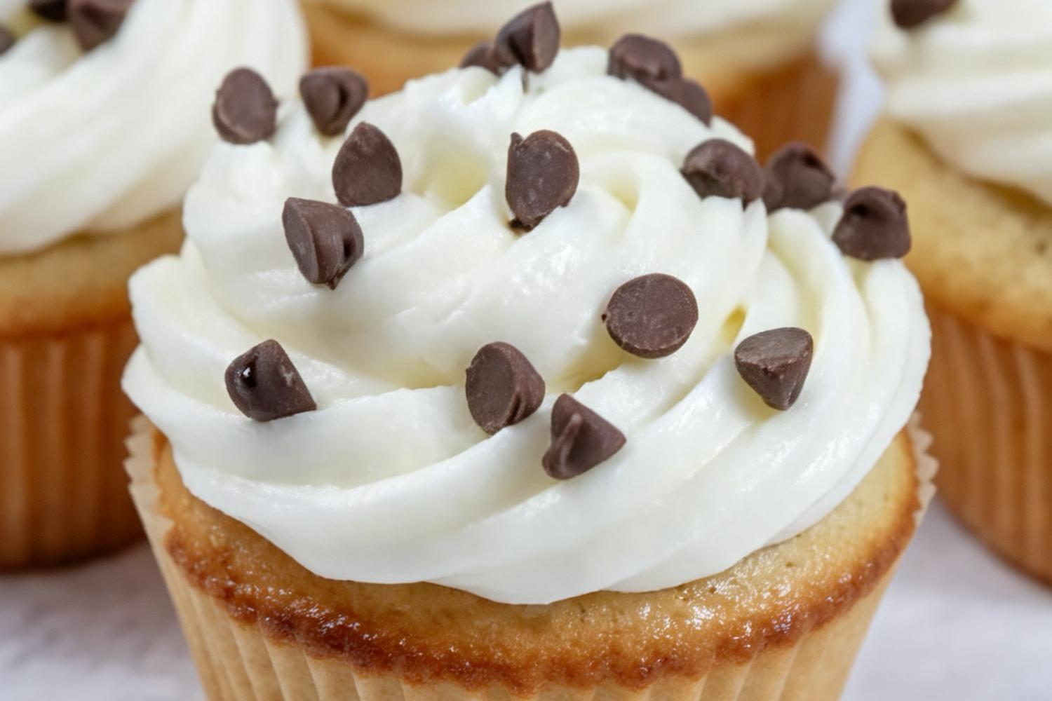 Cannoli Cupcakes