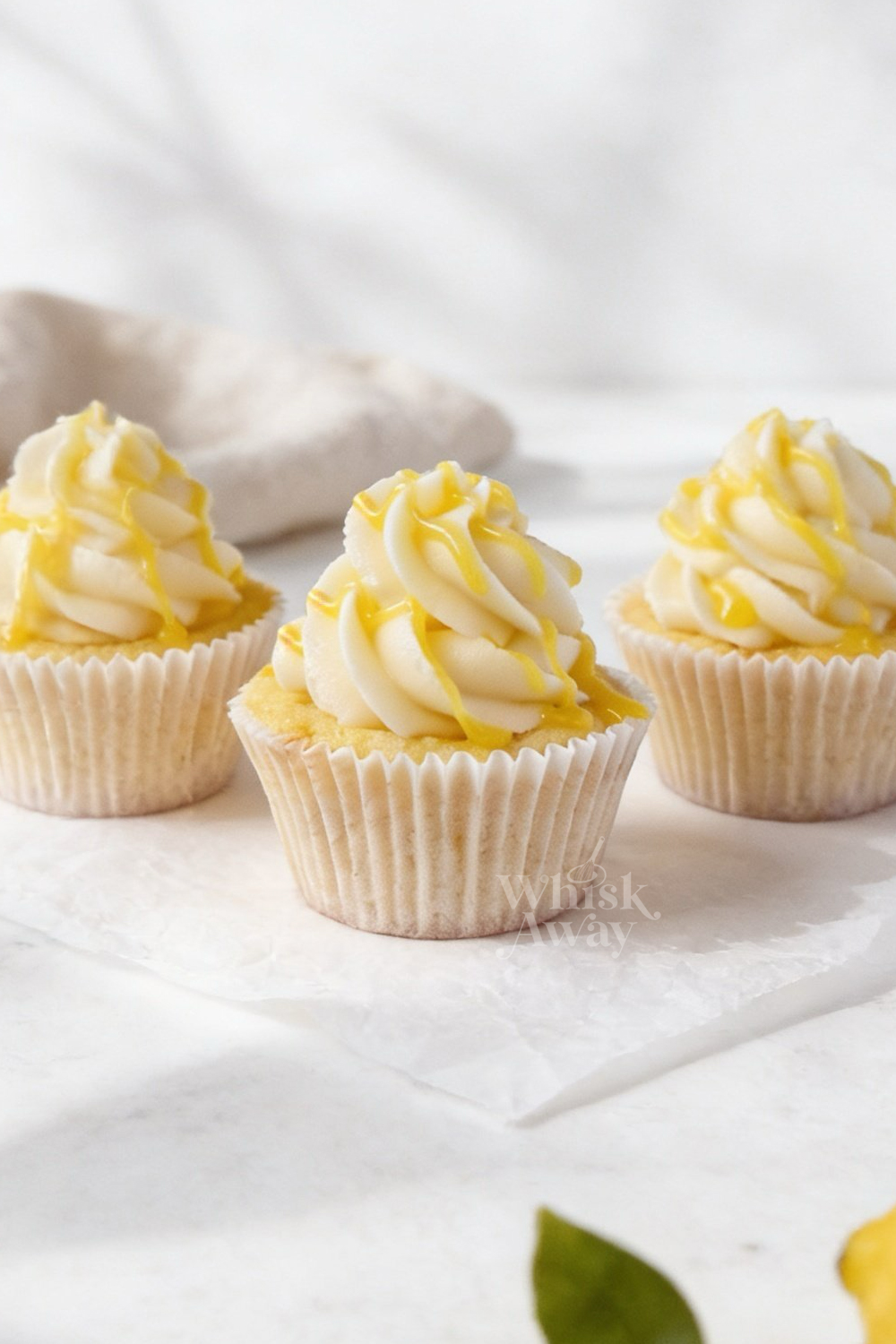 Lemon Curd Cupcakes