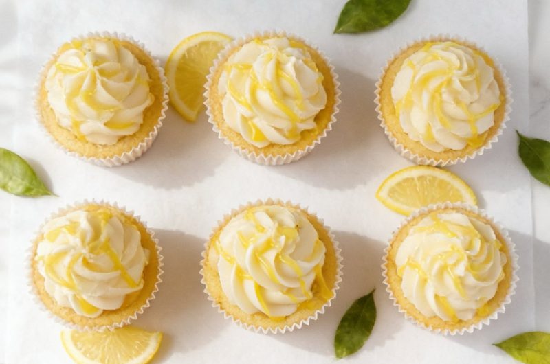 Lemon Curd Cupcakes