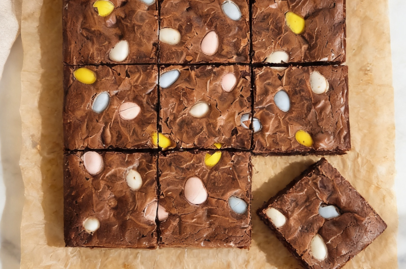 Cadbury Egg Brownies